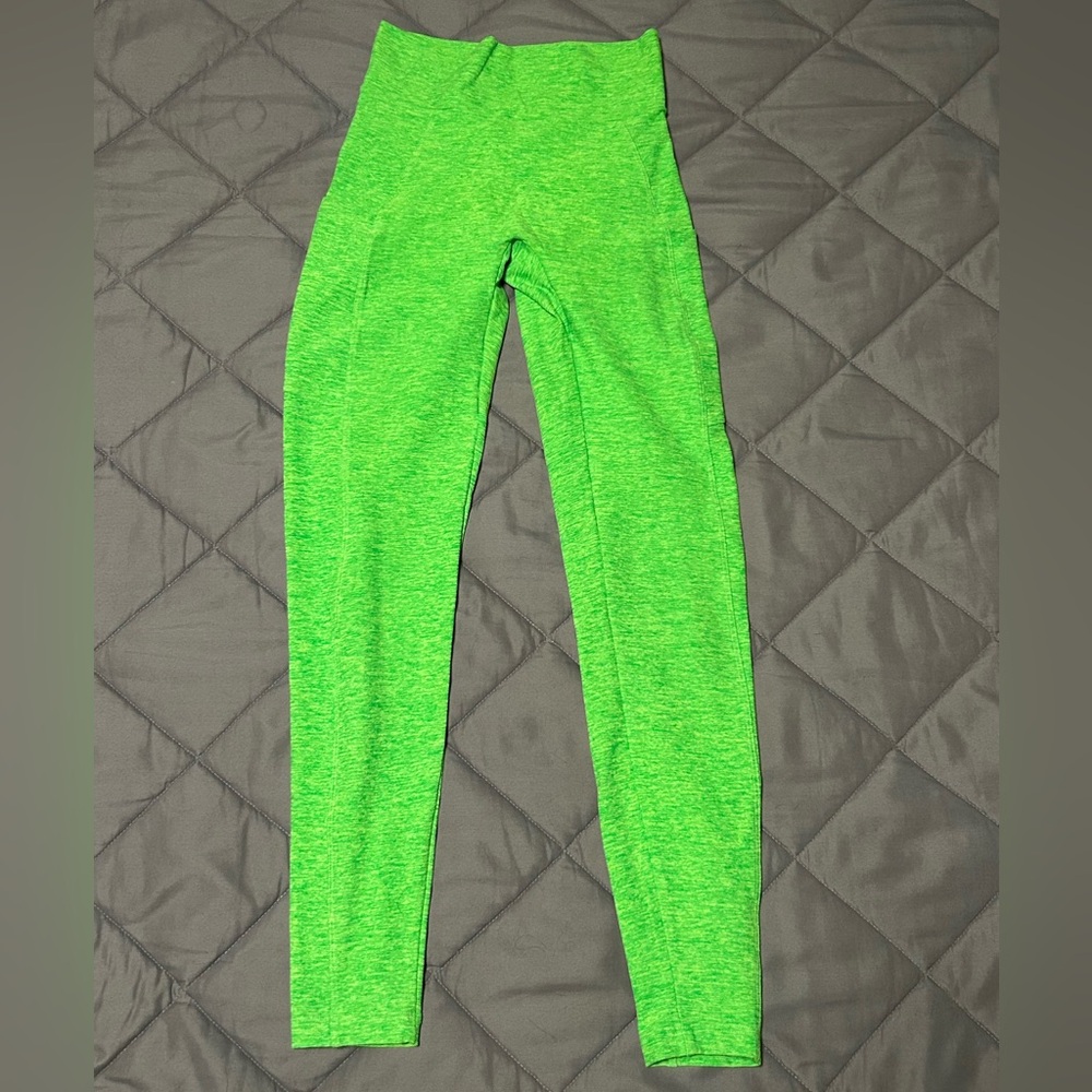 Bombshell Sportswear Curves Leggings
